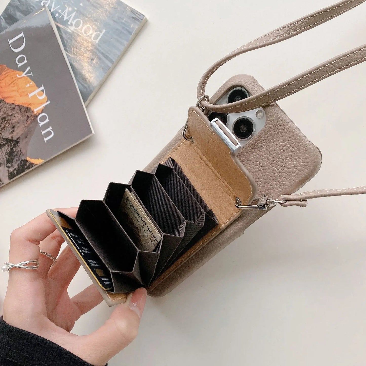 Savina Shoulder Strap Case