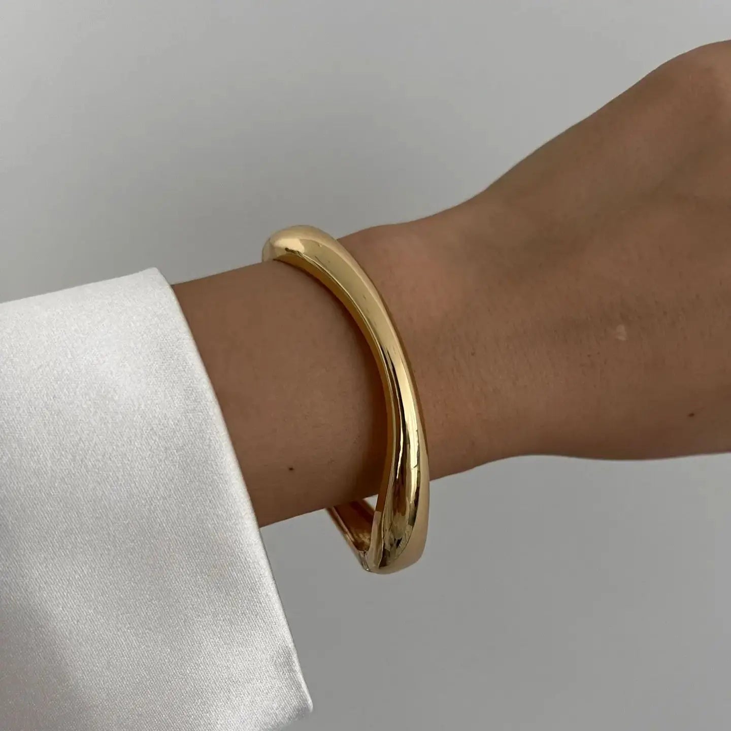 Velmora Cuff Bracelet
