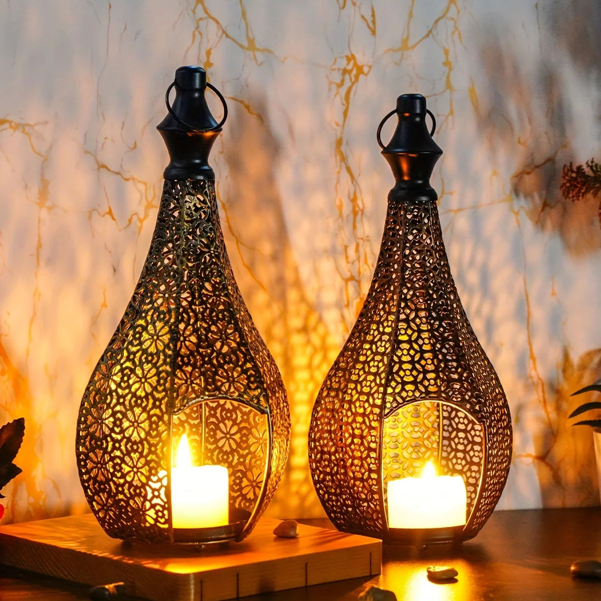 Lumanté Metal Lantern