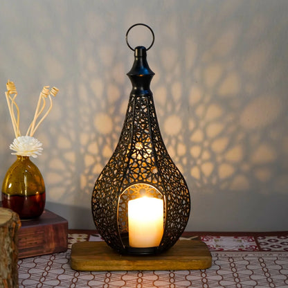 Lumanté Metal Lantern